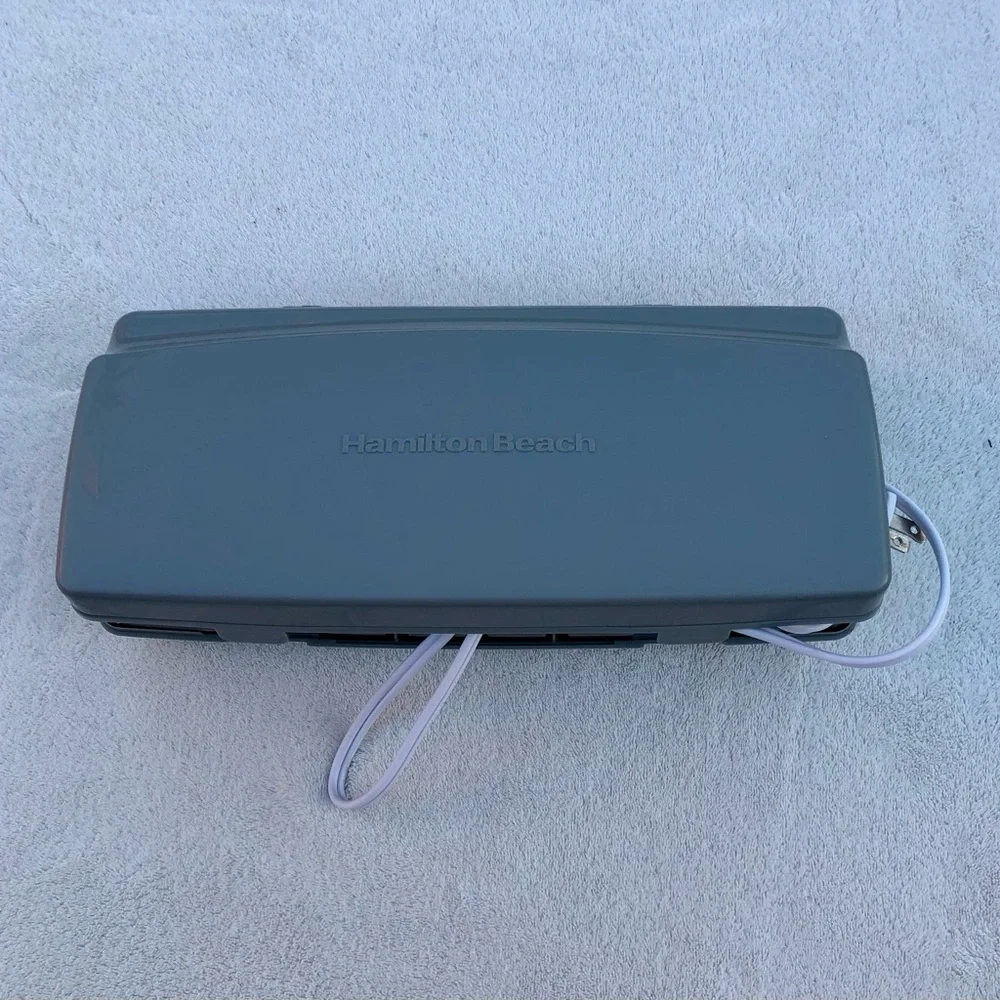 Hamilton Beach Classic Electric Knife New in Case
